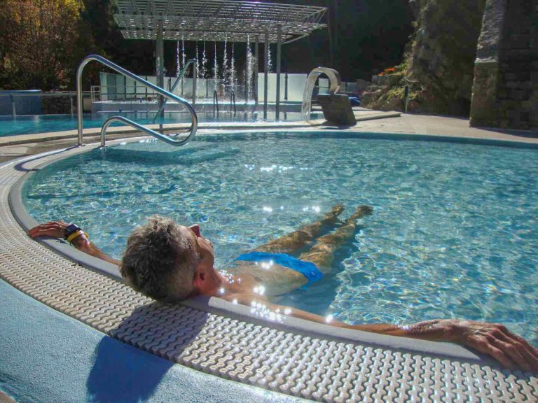 en pleno verano cierran varias piscinas en francia por el aumento de los precios de la energia laverdaddemonagas.com termales pirineos thomas 768x576 1