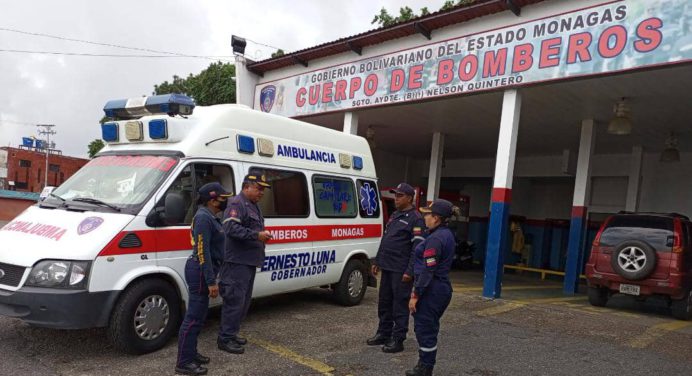 Entregan ambulancia repotenciada al Cuerpo de Bomberos de Monagas