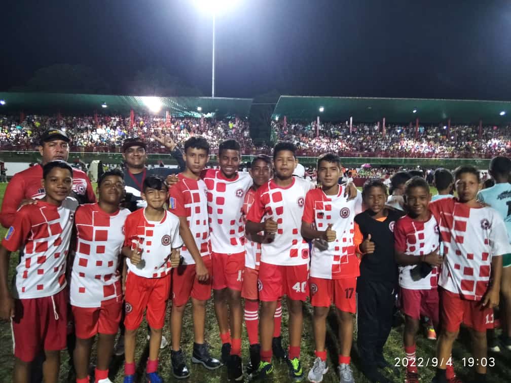 escuela mejias conquista cuatro trofeos de campeon en copa manuel carlos piar laverdaddemonagas.com mejias2