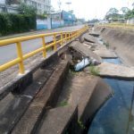 filtraciones del cano orinoco ha hecho ceder parte de la via en sector las avenidas laverdaddemonagas.com whatsapp image 2022 09 30 at 3.33.38 pm