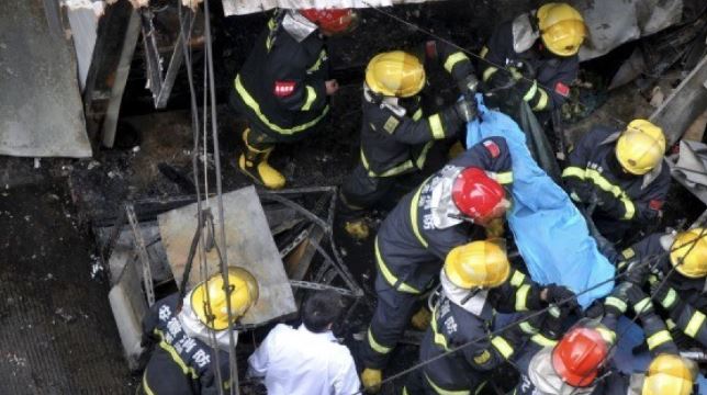 Incendio en China deja 17 muertos