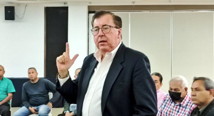 Pérez Vivas: Tenemos una industria petrolera colapsada