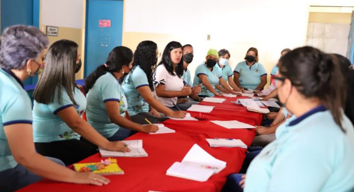 Personal docente, administrativo y obrero retorna a instituciones educativas en Monagas