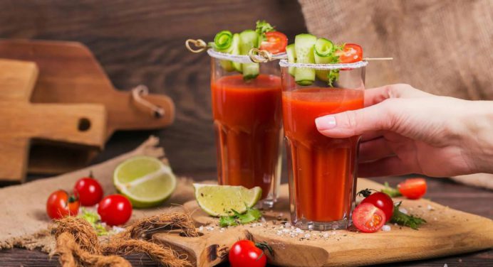 Prepara el jugo de tomate en ayunas y mira sus grandes beneficios para la salud