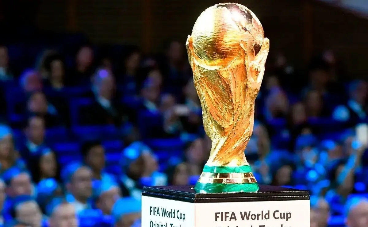 qatar 2022 el mundial de las redes dominado por tik tok laverdaddemonagas.com copa mundial de futbol de qatar 202 iniciarx gira por primera vez en amxrica latinax serx en cdmx.jpg 172596871