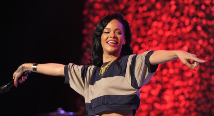 Rihanna actuará en el medio tiempo del Super Bowl 2023