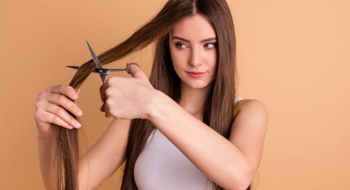 ¿Sabías cada cuánto te debes cortar el cabello para que crezca sano y fuerte?