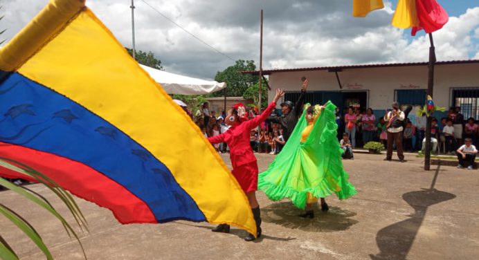 Zona Educativa cierra en Zamora Plan Escuelas Abiertas del estado Monagas