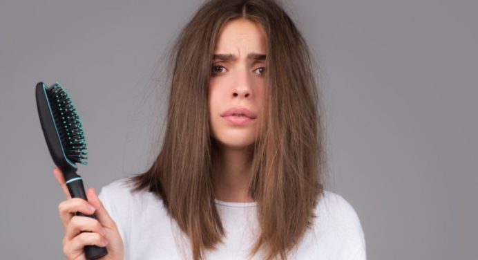 3 consejos de belleza para reducir el frizz en el cabello