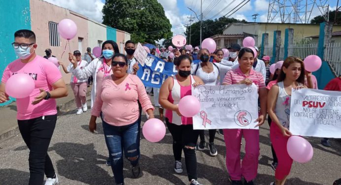 Aguasayeros se suman a la lucha contra el cáncer de mama