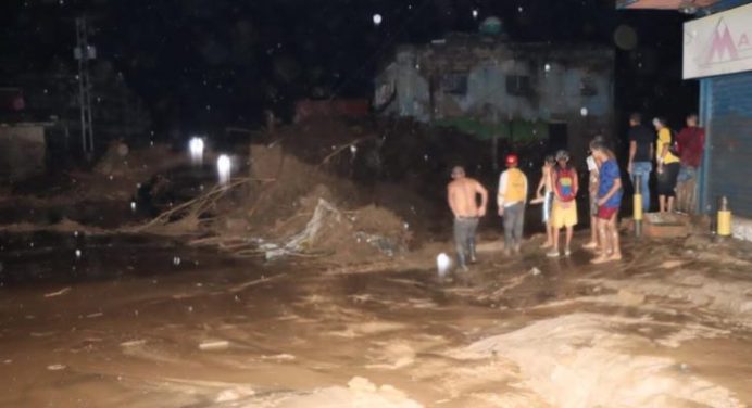 ¡Alerta! Dos fallecidos dejan inundaciones en Las Tejerías (+video)