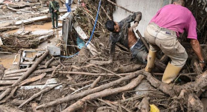 Cifra de fallecidos en Las Tejerías subió a 43