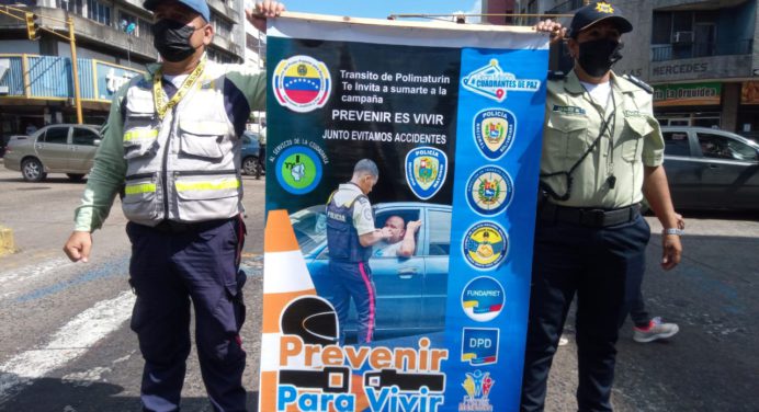 Con el lema «Prevenir es Vivir», policía orienta a conductores en Maturín