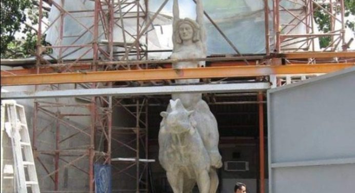 ¿Dónde está la estatua de María Lionza?