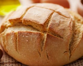 Realiza Unas Ricas Bombas Rellena Con Crema Pastelera Para Merendar