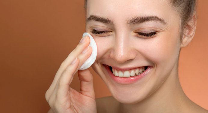 ¡Empieza ahora! Conoce estos 3 consejos de belleza para cuidar la piel del rostro