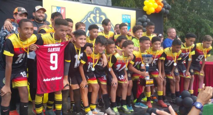 Escuela Mejía y Seminoles SG se coronaron campeones en la «Copa Rubert Quijada»