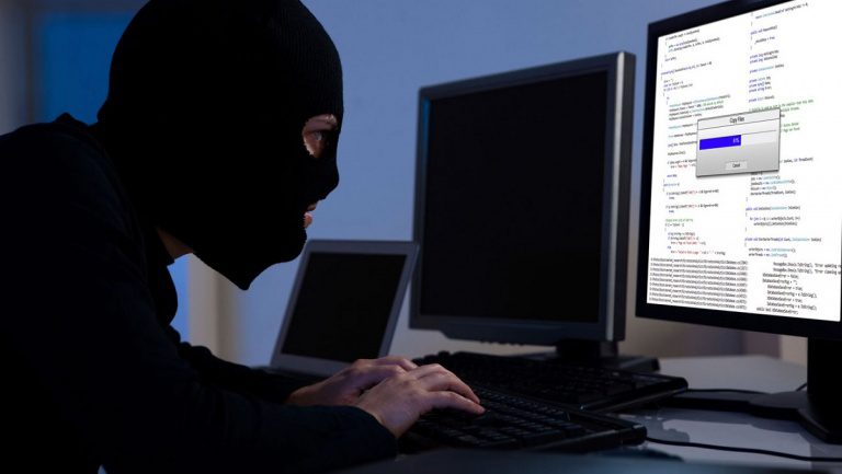 evita ser victima de robos en internet recomendaciones para contrasenas seguras laverdaddemonagas.com robos estafas en internet 1