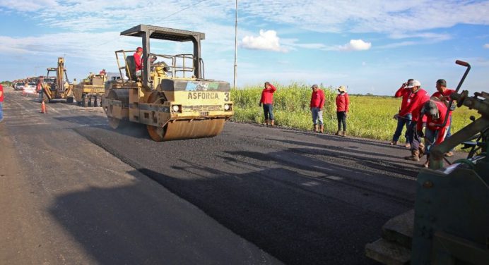 Gobernación de Monagas desarrolla plan de asfaltado y bacheo