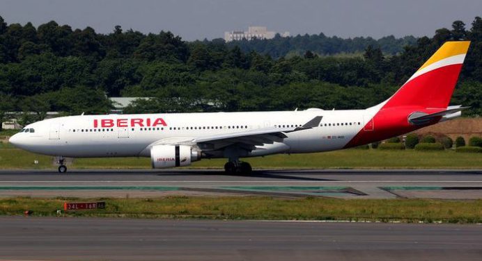 Iberia reinició su ruta aérea entre España y Venezuela con 275 pasajeros