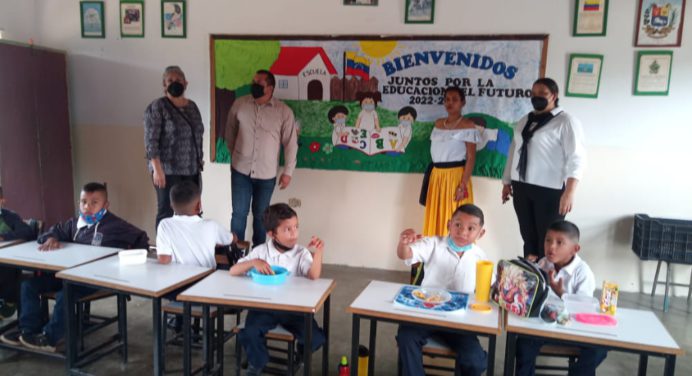 Iniciaron clases en 51 instituciones del municipio Ezequiel Zamora