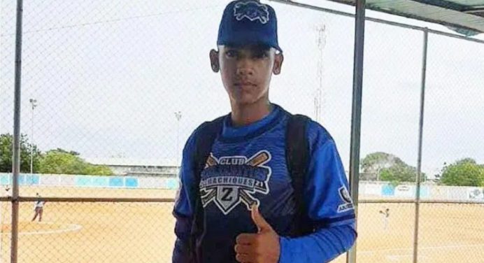 ¡Lamentable! Beisbolista de 16 años murió al recibir pelotazo en la cabeza