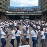 mas de 3 mil personas en venezuela se preparan para romper record guinness en salsa casino laverdaddemonagas.com salsa casino 1