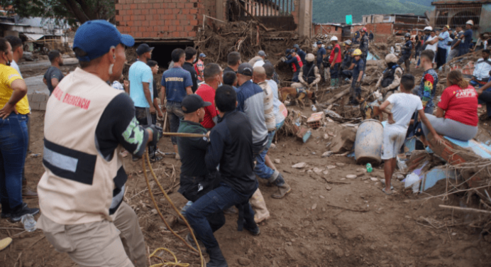 Metro de Caracas habilitó centros de acopio para víctimas de deslave en Aragua