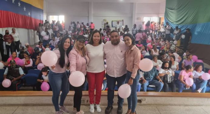 Mujeres de Cedeño participaron en campaña contra la violencia de género