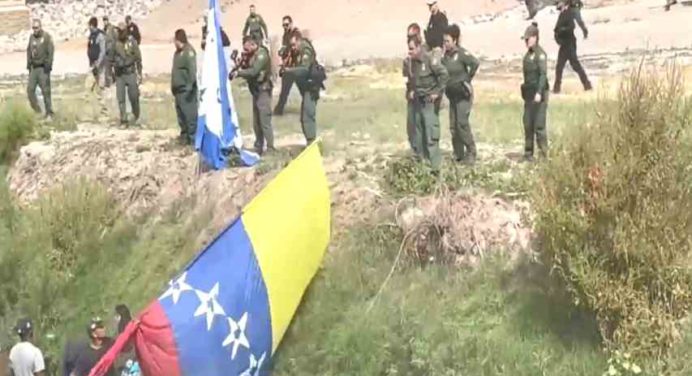 Policía fronteriza de EE.UU. dispersó a migrantes en El Paso- Texas