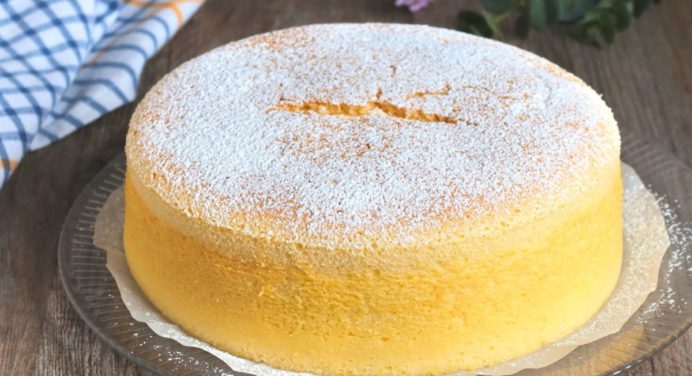 Prepara una torta de queso para la merienda con tan solo 5 ingredientes