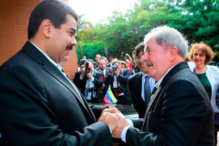 Presidente Maduro celebra el triunfo presidencial de Lula Da Silva en Brasil