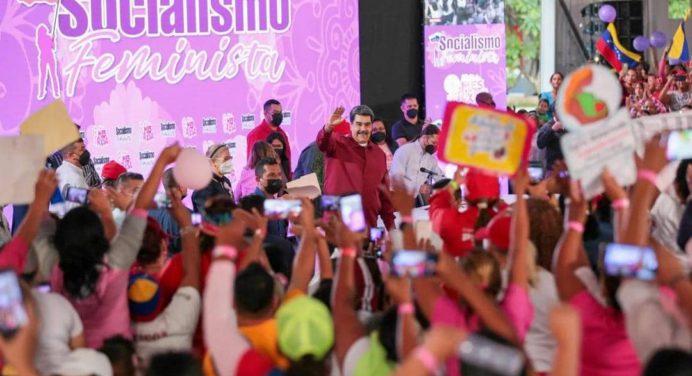 Presidente Maduro orientó la difusión del Plan “Ruta de la Mujer Venezolana” en los consejos comunales