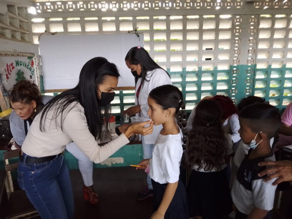 Programa «La Salud va a la Escuela» atiende a 639 niños en Caicara