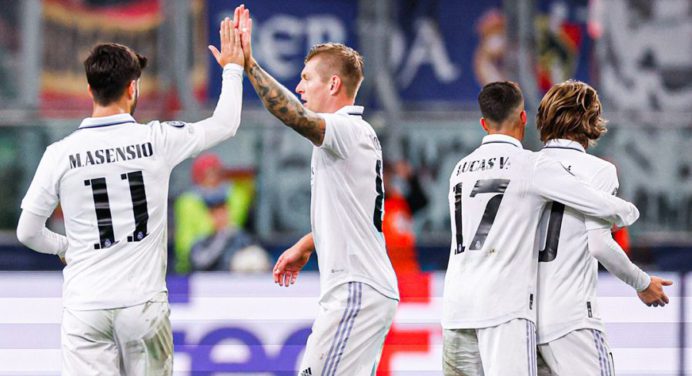 Real Madrid sacó un empate pero avanzó a octavos de final en Champions