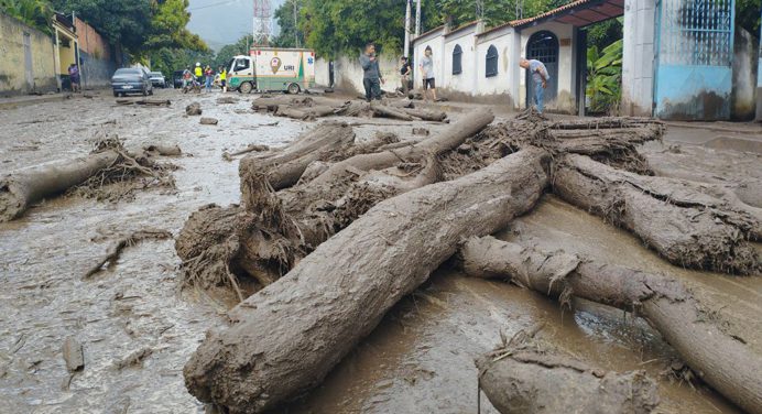 Rescatadas cinco personas desaparecidas en El Castaño