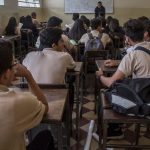 ucab 677 de los estudiantes de educacion basica reprueba en matematicas y habilidad verbal laverdaddemonagas.com estudiante liceo venezuela 1068x601 1 e1666030784498