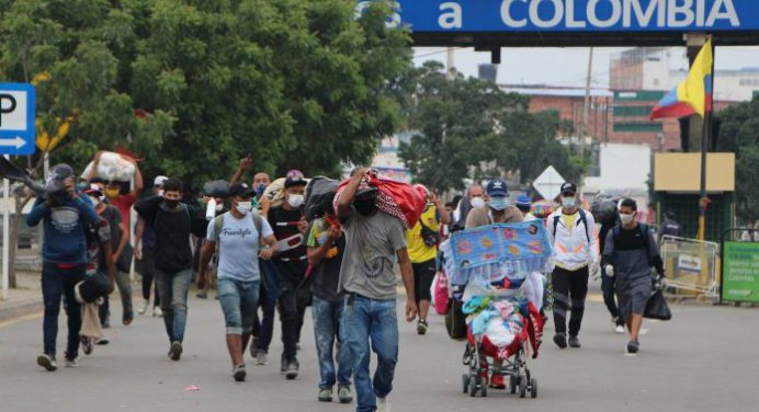 40.000 migrantes venezolanos podrán pedir en Colombia los PPT