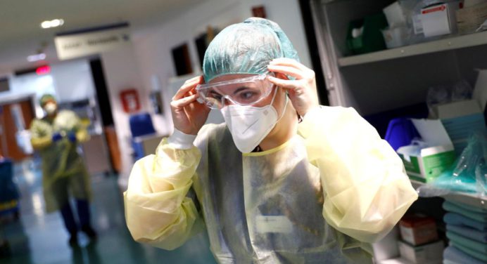 Activan restricciones en Cantón ante casi 2 mil infecciones de covid