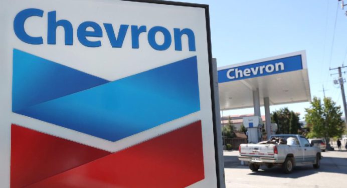 Chevron podrá reanudar una parte de sus operaciones en Venezuela