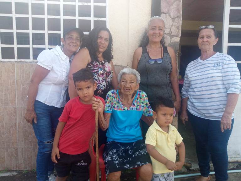 con 105 anos cumplidos abuela pide ayuda para vivienda laverdaddemonagas.com whatsapp image 2022 11 25 at 6.18.19 pm 1