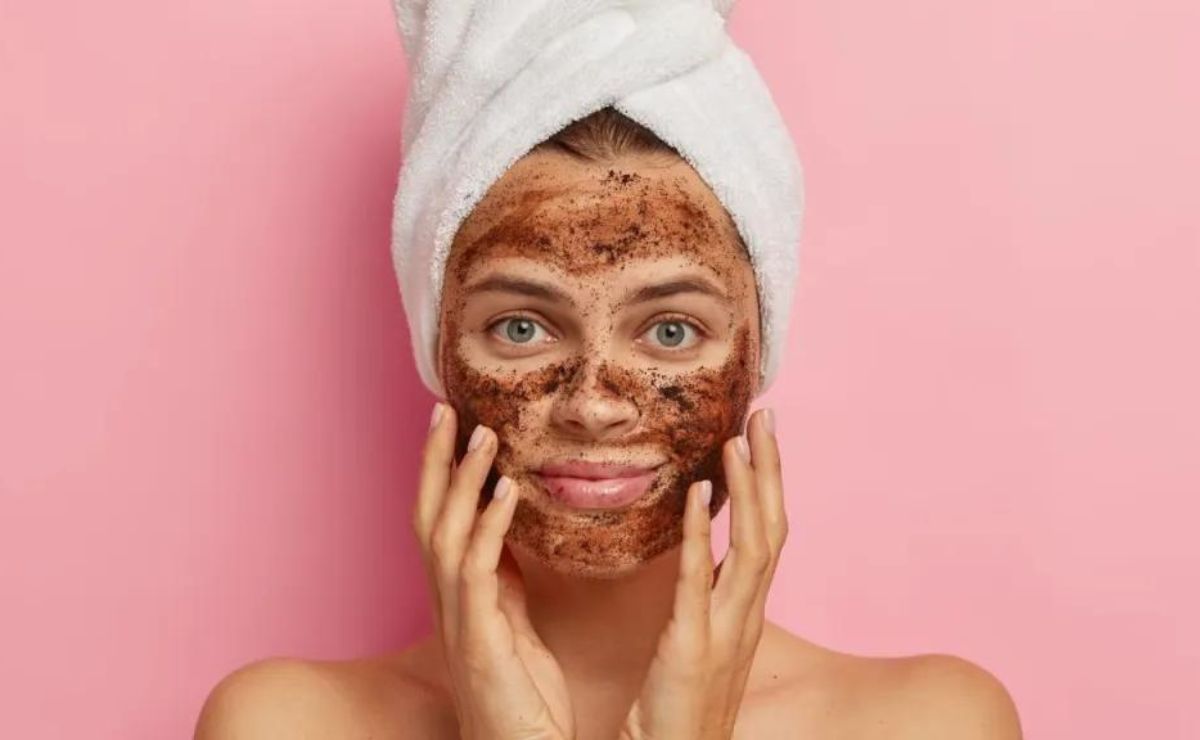 Prepara esta receta para exfoliar el rostro