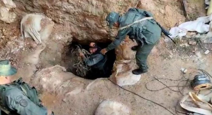 Efectivos de la FANB hallan fosa común y neutralizan mina ilegal en Bolívar