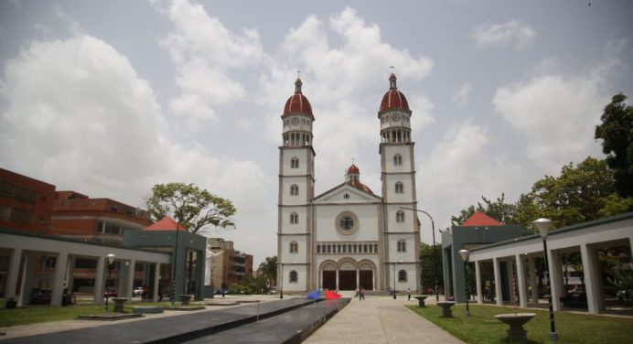 Espacios de la plazoleta de la Catedral serán cerrados por remodelación