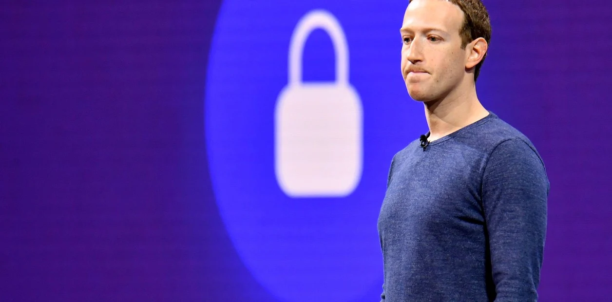 Facebook despide a 11.000 empleados