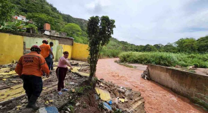 Fuertes precipitaciones en el Táchira dejan 9 viviendas en peligro