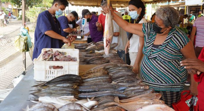 Ministerio instala Feria del pescado en 17 estados del país