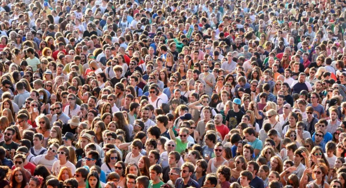 ONU: La población mundial llegó a 8.000 millones de habitantes