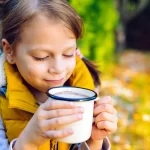 por que los ninos no deben tomar cafe laverdaddemonagas.com infante toma cafe chocolate