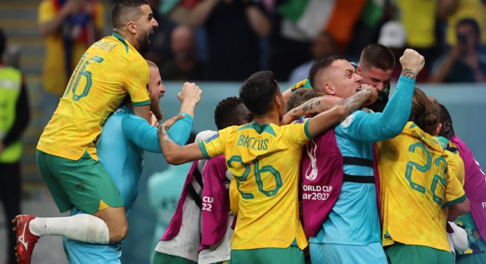 Tras 16 años, Australia estará nuevamente en octavos de final de un Mundial